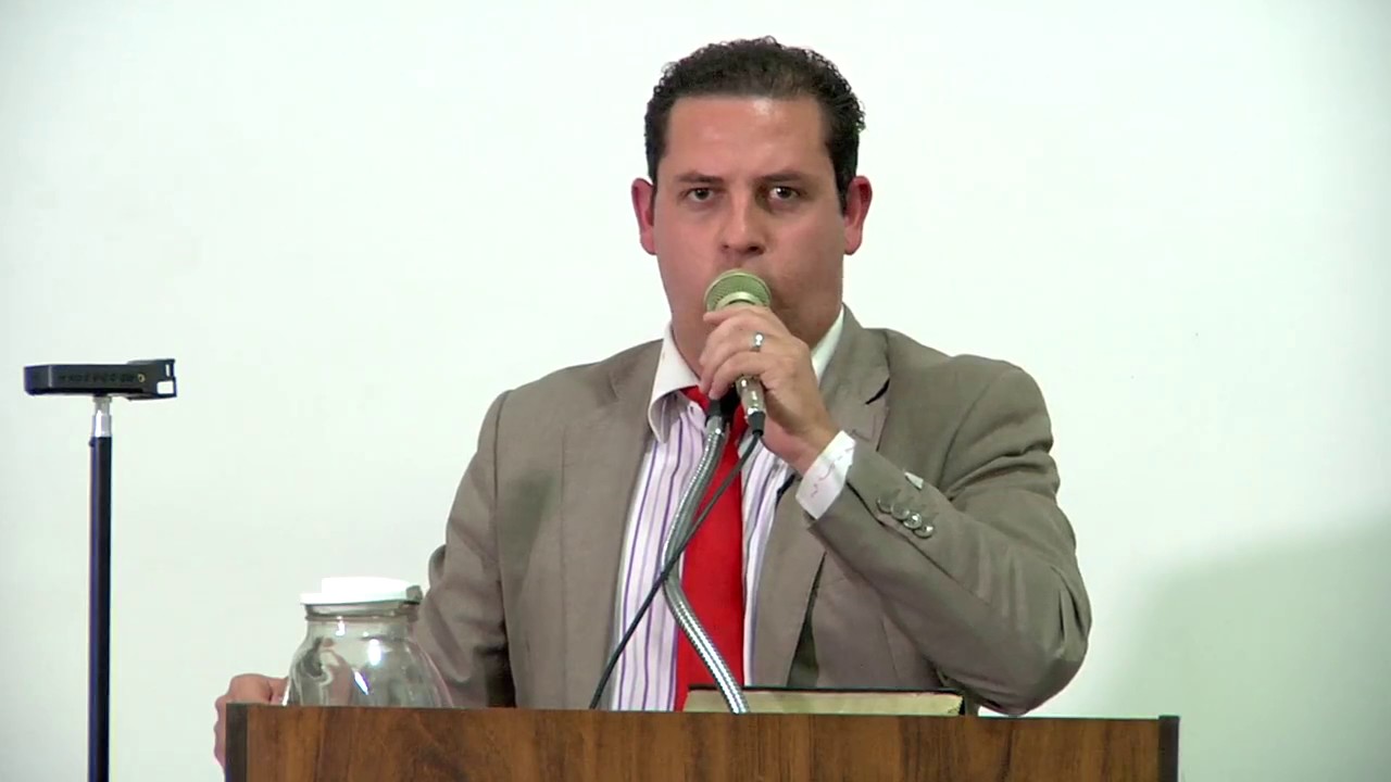 PERGUNTANDO AO ANCIÃO ISAIAS GONÇALVES O QUE É A COMUNIDADE CRISTÃ NO BRASIL QUAL A FINALIDADE DA COMUNIDADE CRISTÃ ?